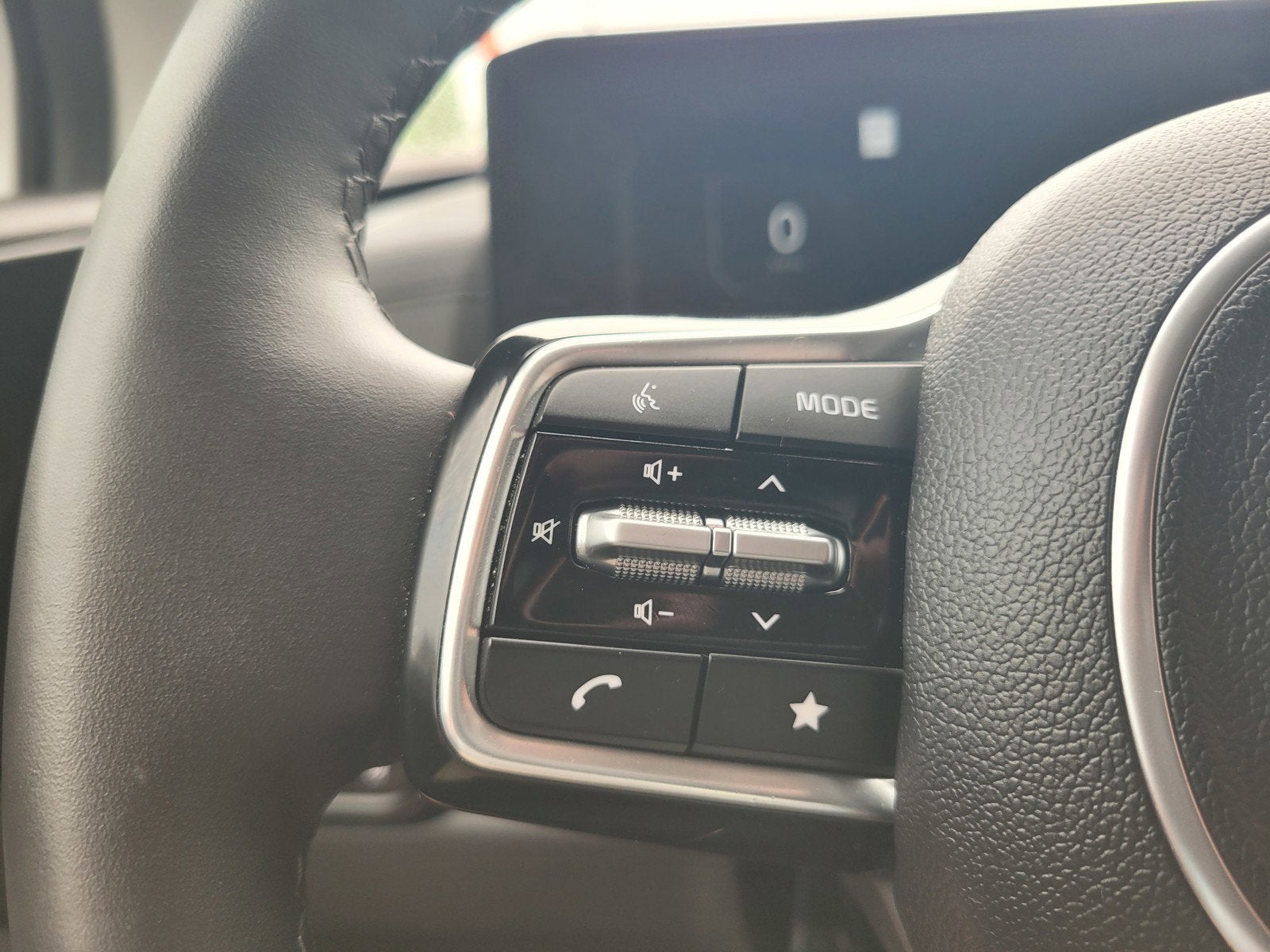 2025 Kia CARNIVAL HYBRID SX PRESTIGE