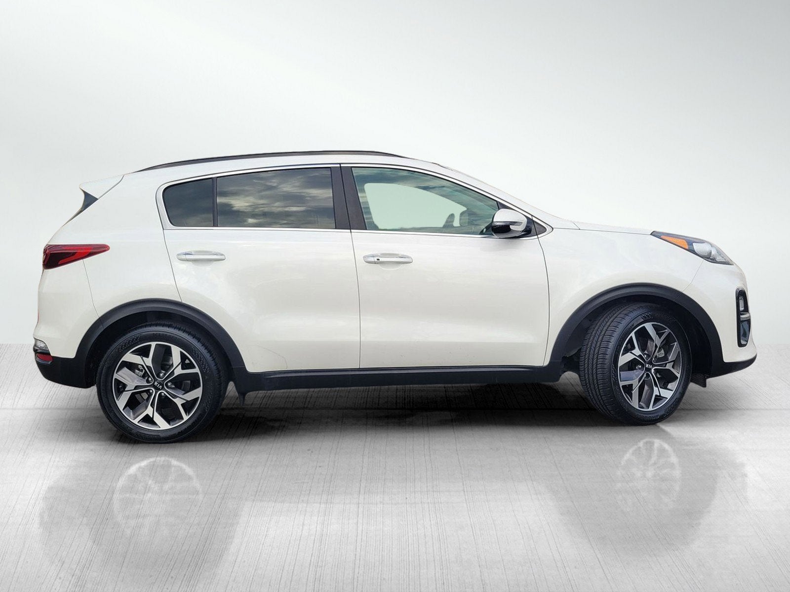 2022 Kia SPORTAGE EX