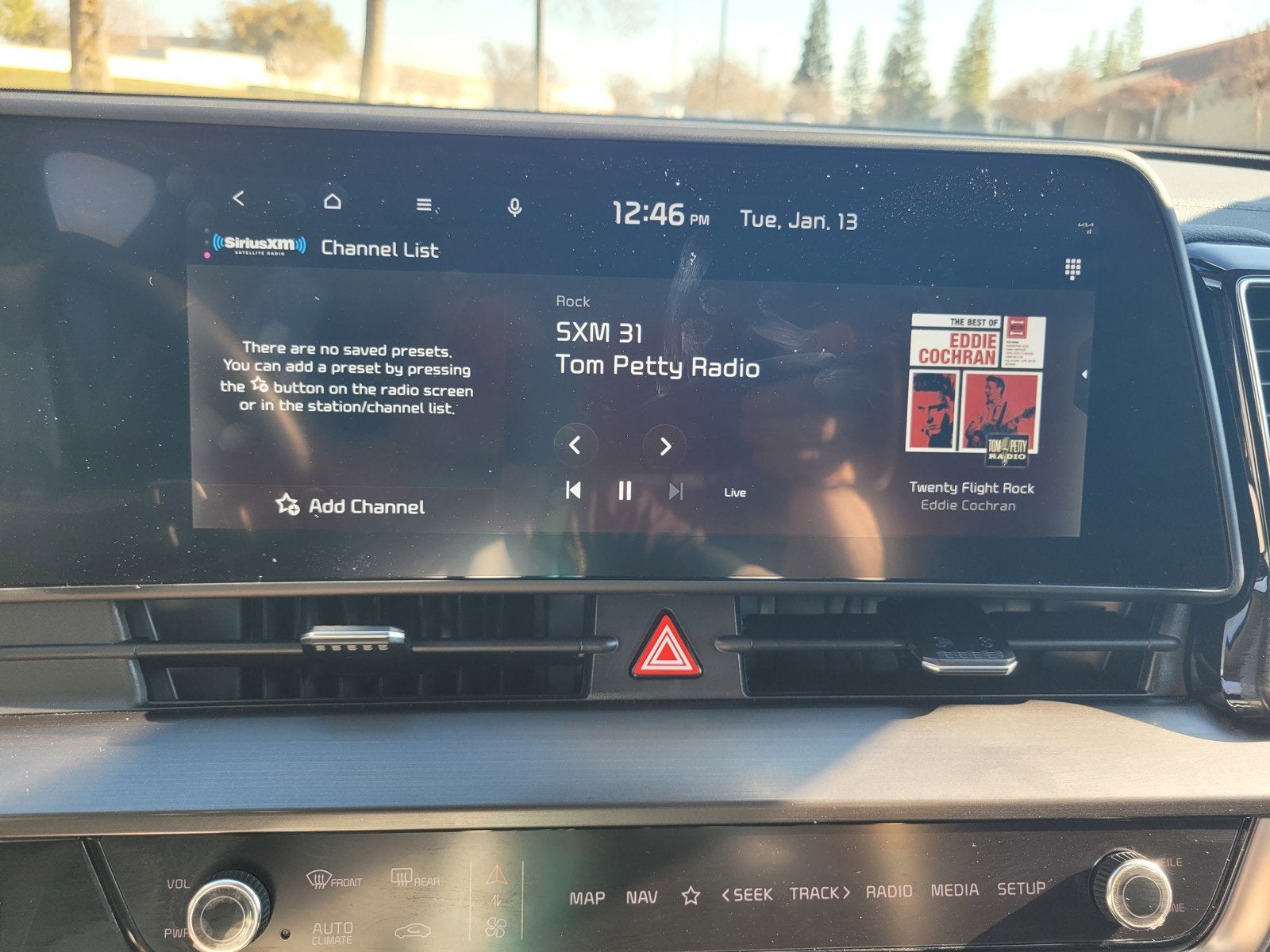 2024 Kia SPORTAGE HYBRID EX