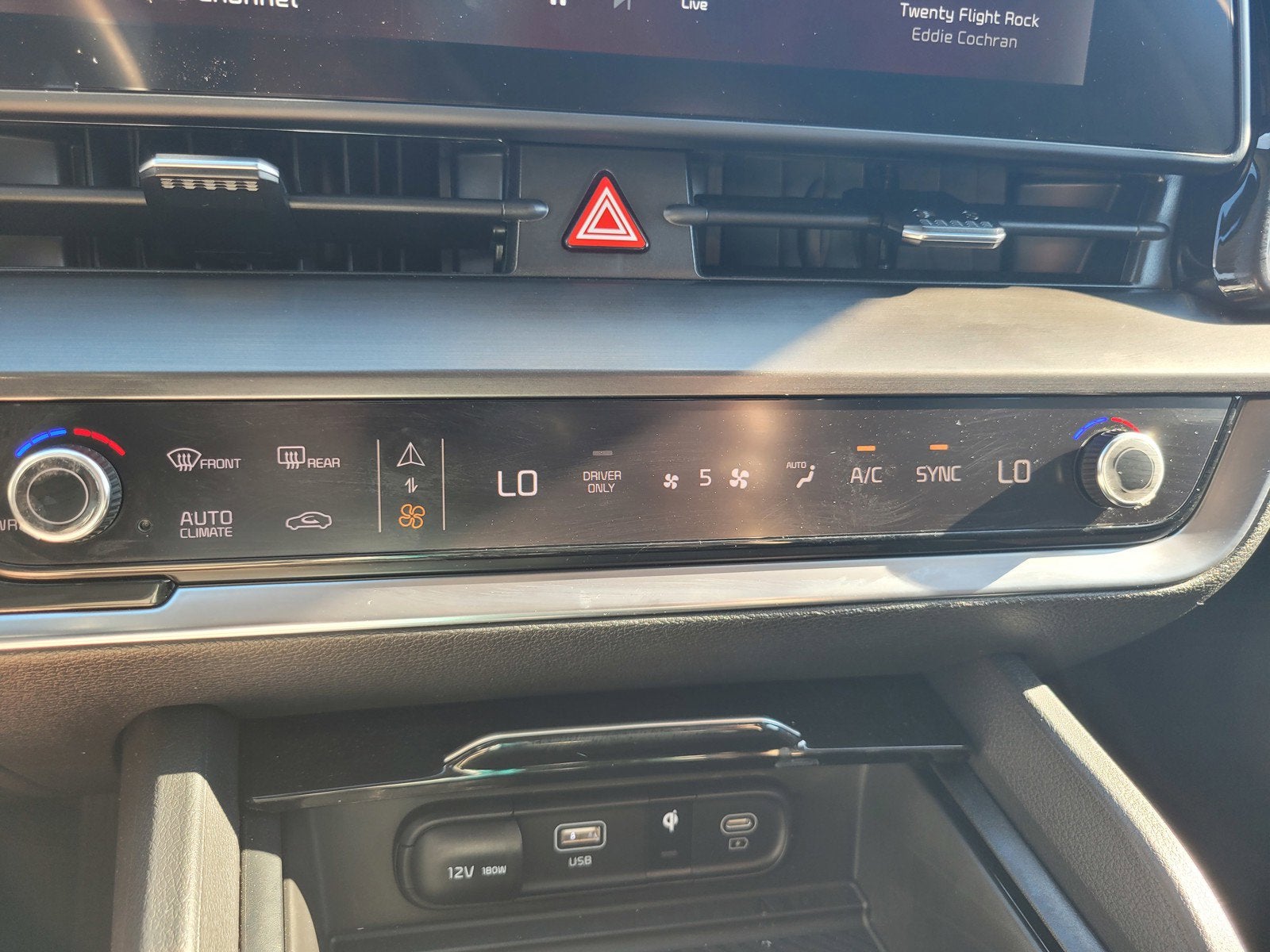 2024 Kia SPORTAGE HYBRID EX