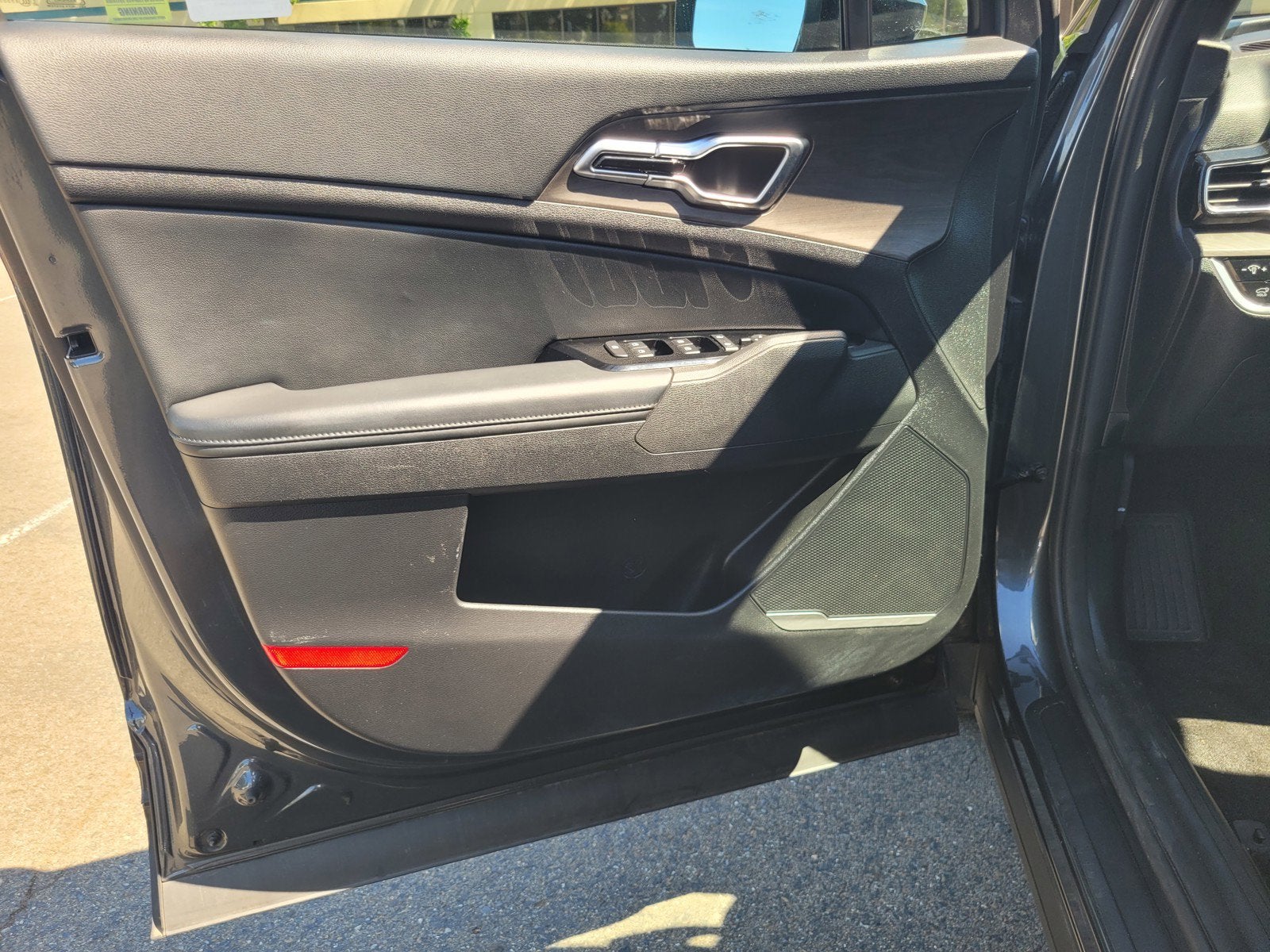 2023 Kia SPORTAGE PLUG-IN HYBRID X-LINE