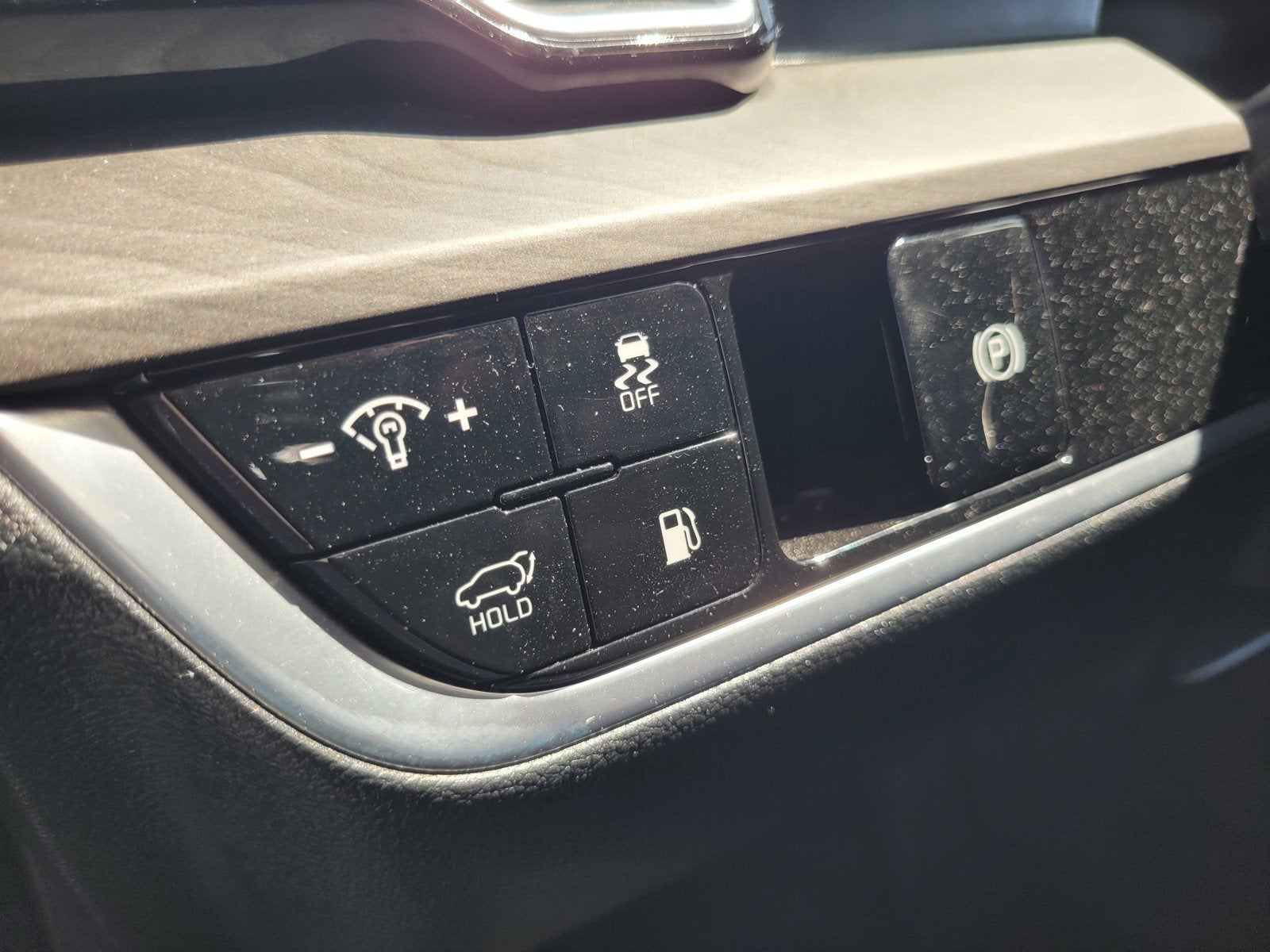 2023 Kia SPORTAGE PLUG-IN HYBRID X-LINE