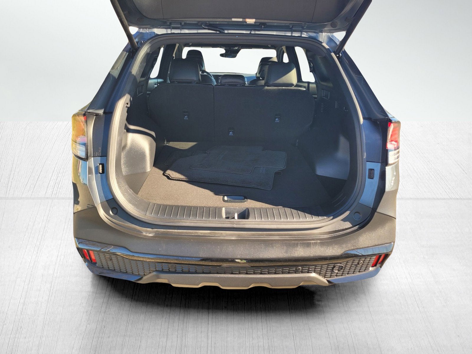 2025 Kia SPORTAGE PLUG-IN HYBRID X-LINE