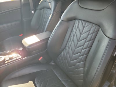 2025 Kia SPORTAGE PLUG-IN HYBRID X-LINE