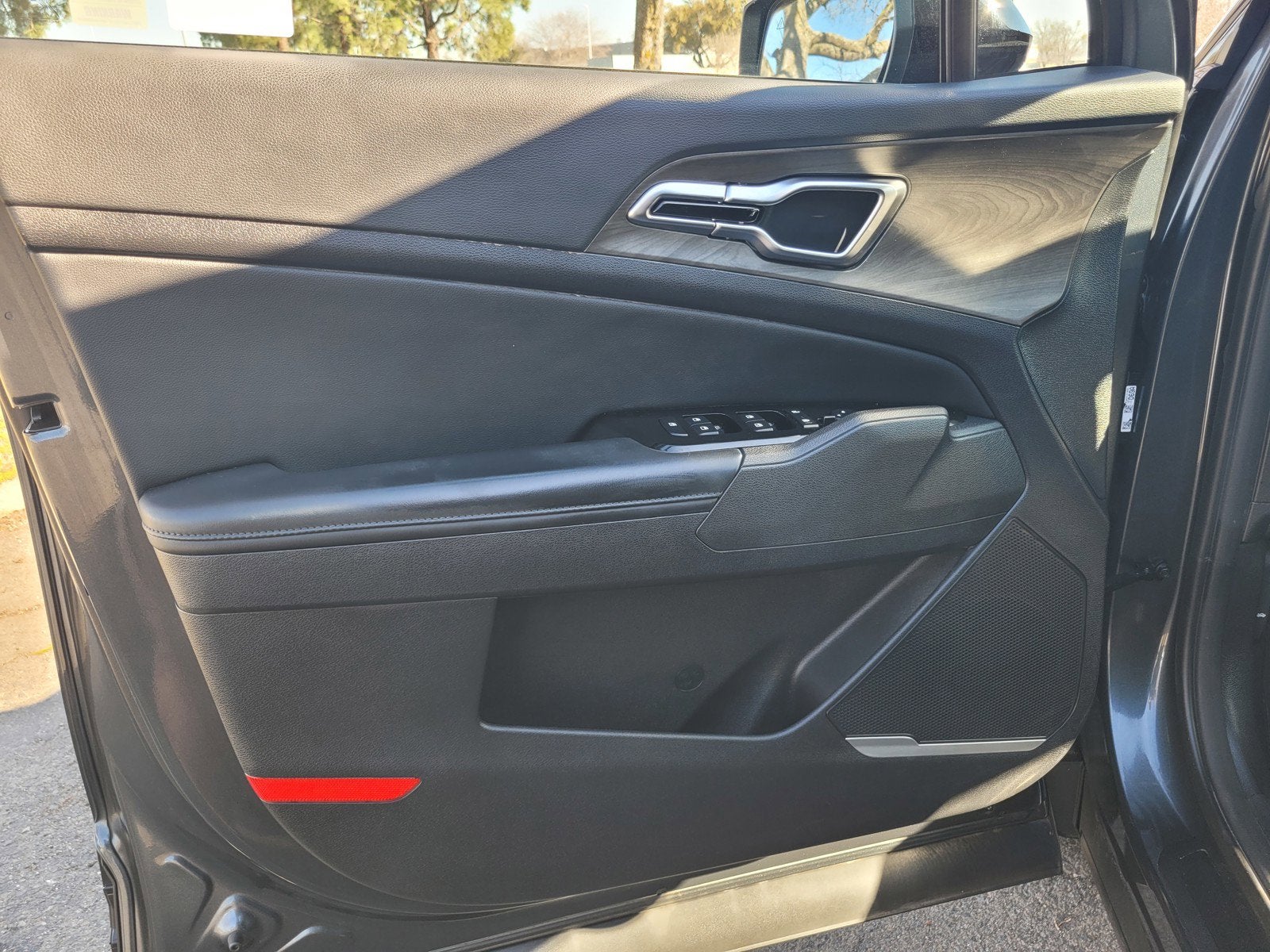 2025 Kia SPORTAGE PLUG-IN HYBRID X-LINE