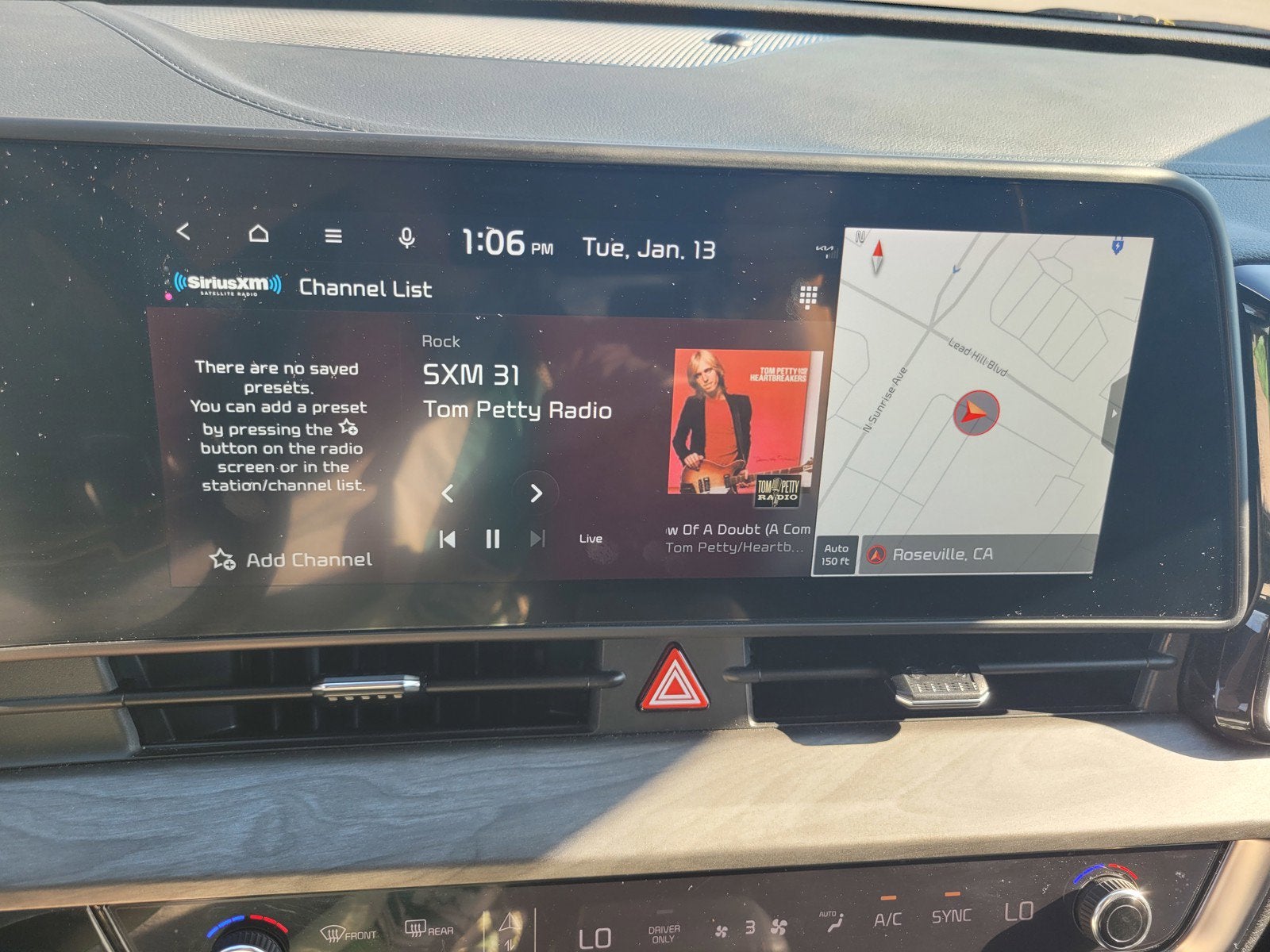 2025 Kia SPORTAGE PLUG-IN HYBRID X-LINE