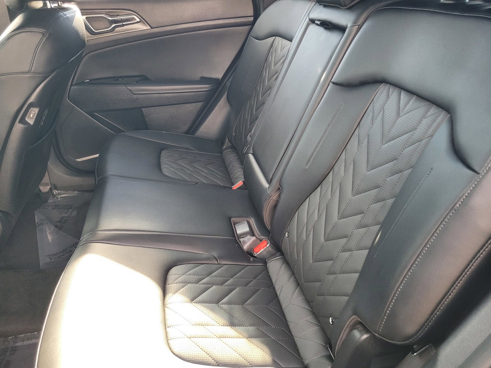 2025 Kia SPORTAGE PLUG-IN HYBRID X-LINE