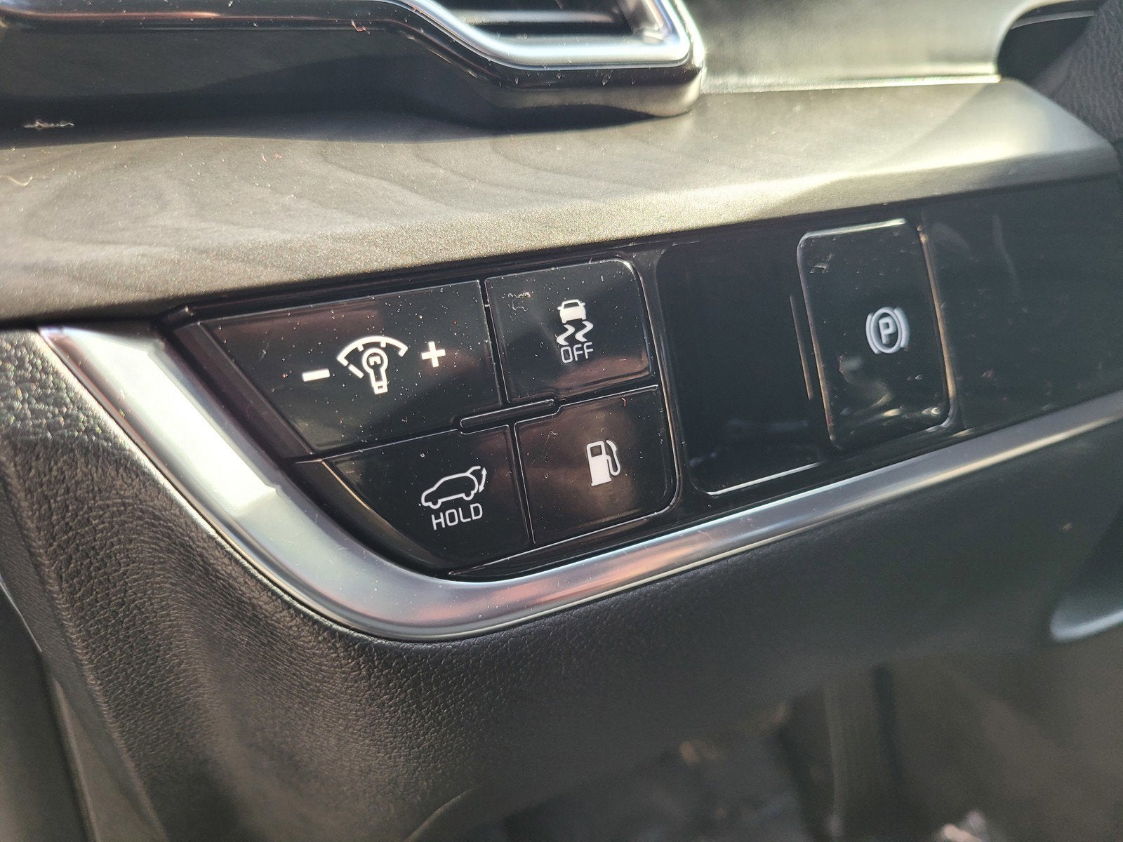 2025 Kia SPORTAGE PLUG-IN HYBRID X-LINE