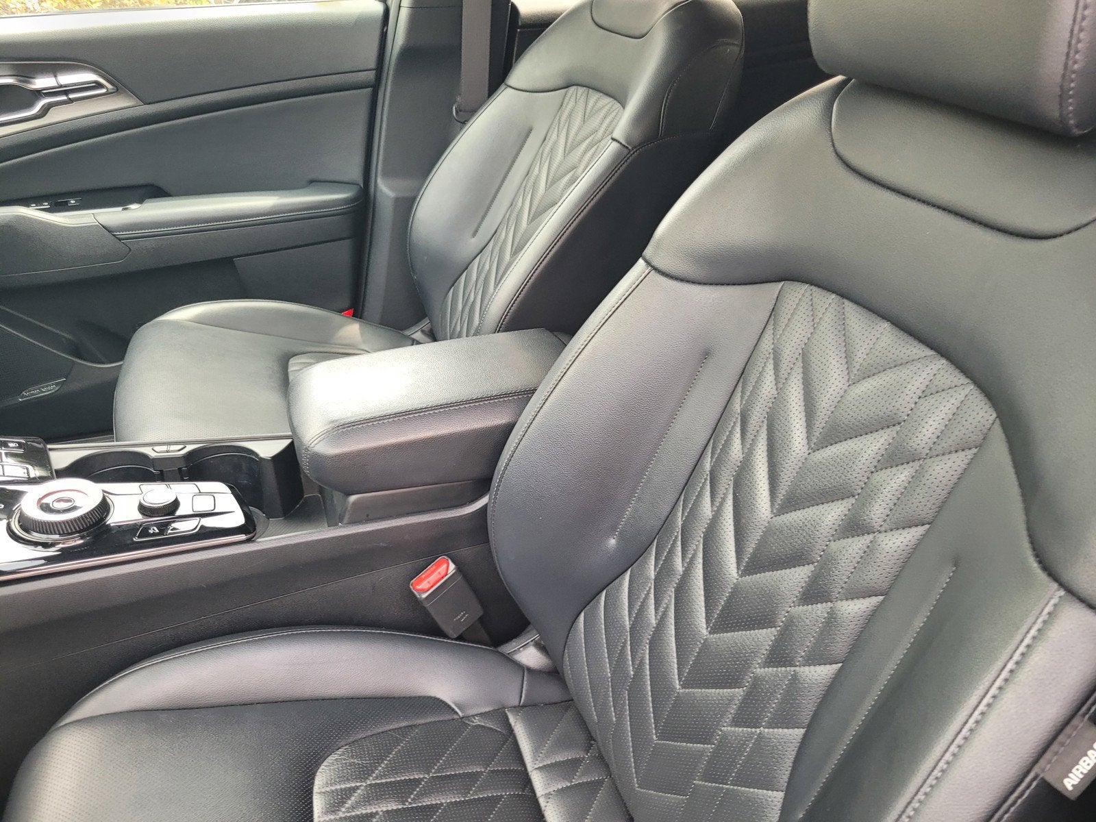 2023 Kia SPORTAGE PLUG-IN HYBRID X-LINE PRESTIGE