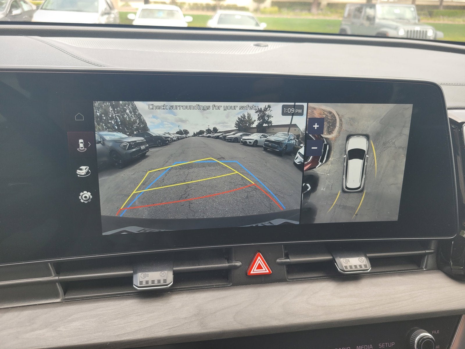 2023 Kia SPORTAGE PLUG-IN HYBRID X-LINE PRESTIGE