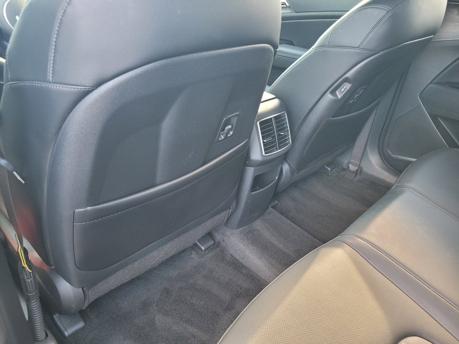 2024 Kia SPORTAGE PLUG-IN HYBRID X-LINE PRESTIGE