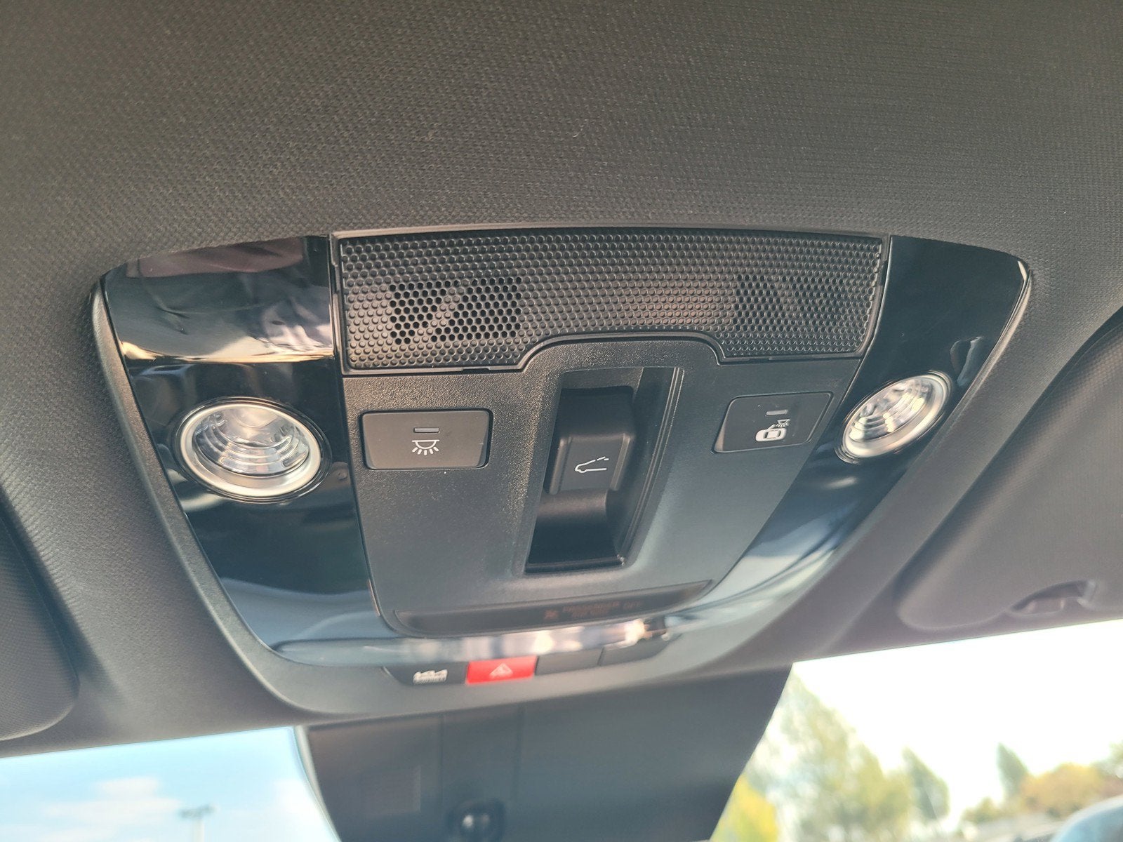 2024 Kia SPORTAGE PLUG-IN HYBRID X-LINE PRESTIGE