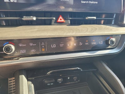 2025 Kia SPORTAGE PLUG-IN HYBRID X-LINE PRESTIGE