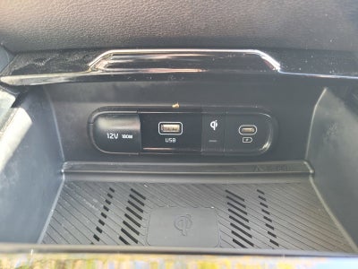 2025 Kia SPORTAGE PLUG-IN HYBRID X-LINE PRESTIGE