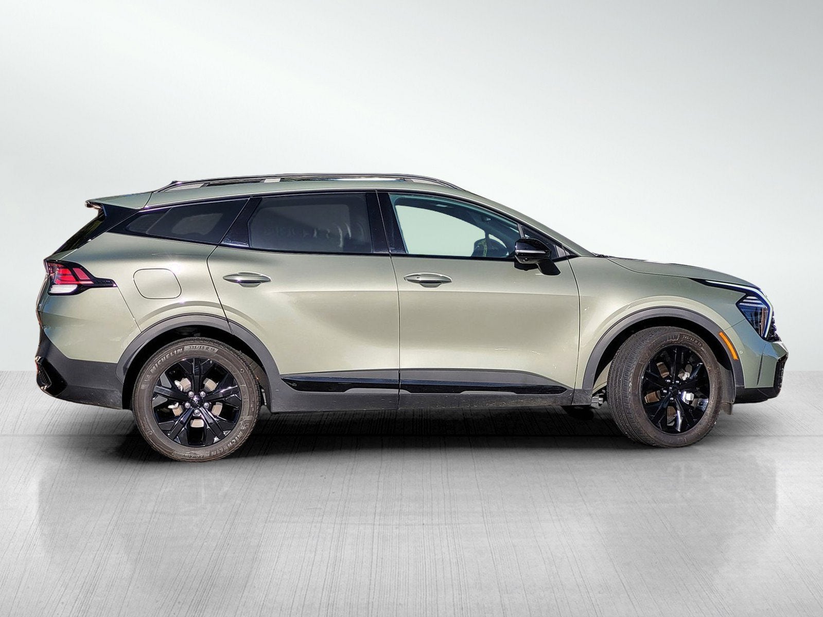 2025 Kia SPORTAGE PLUG-IN HYBRID X-LINE PRESTIGE