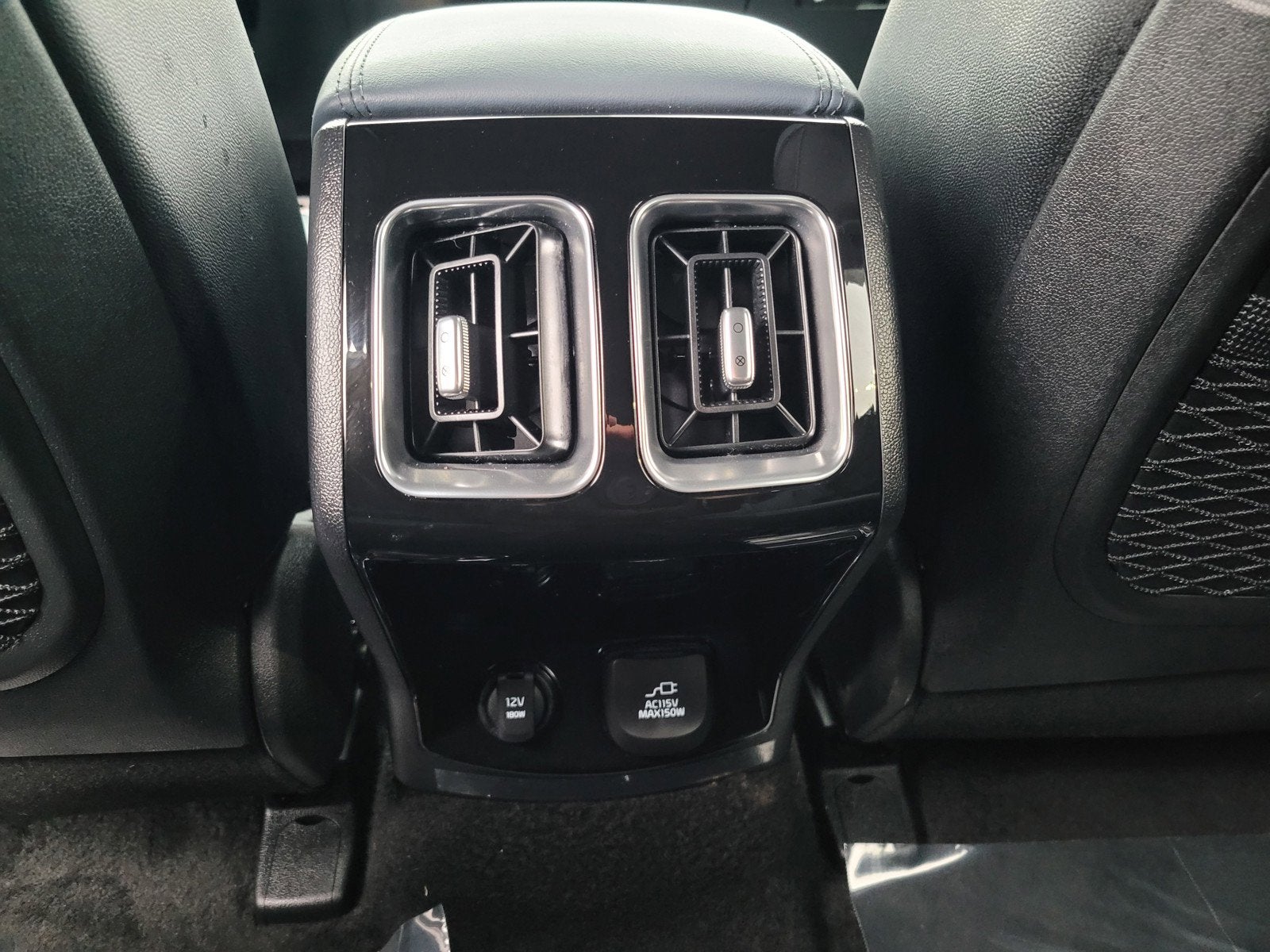 2025 Kia SORENTO PLUG-IN HYBRID SX PRESTIGE