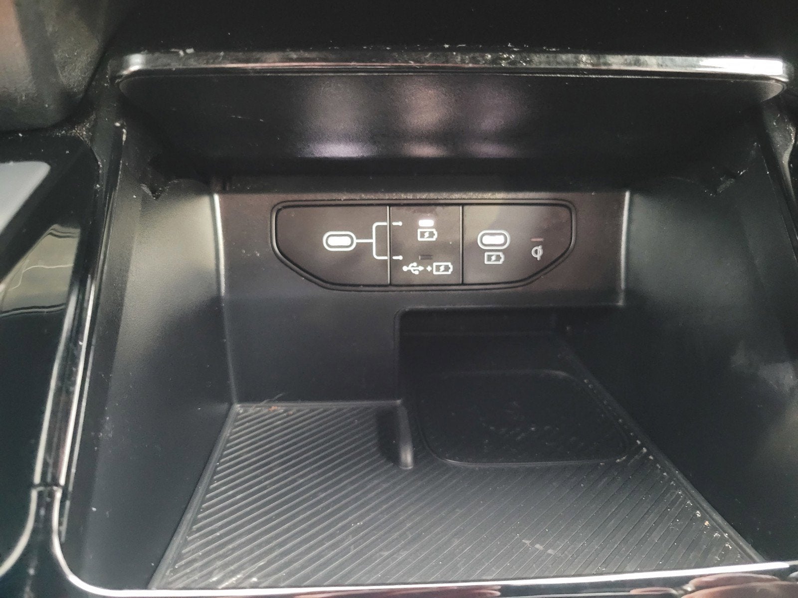 2025 Kia SORENTO PLUG-IN HYBRID SX PRESTIGE