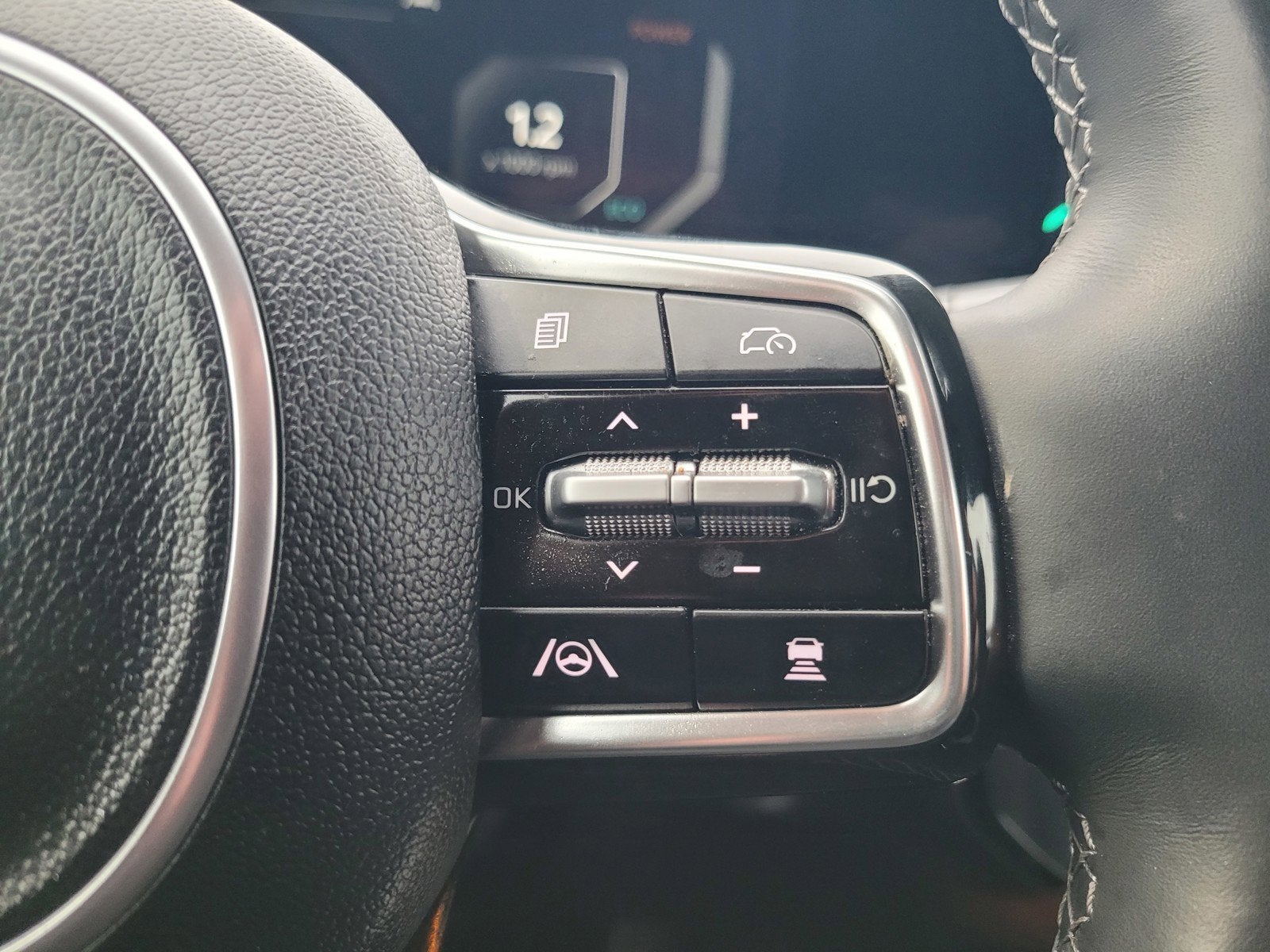 2025 Kia SORENTO PLUG-IN HYBRID SX PRESTIGE