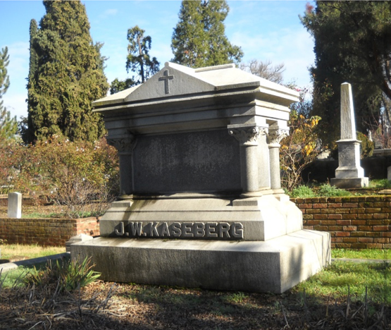 Kaseberg Tombstone